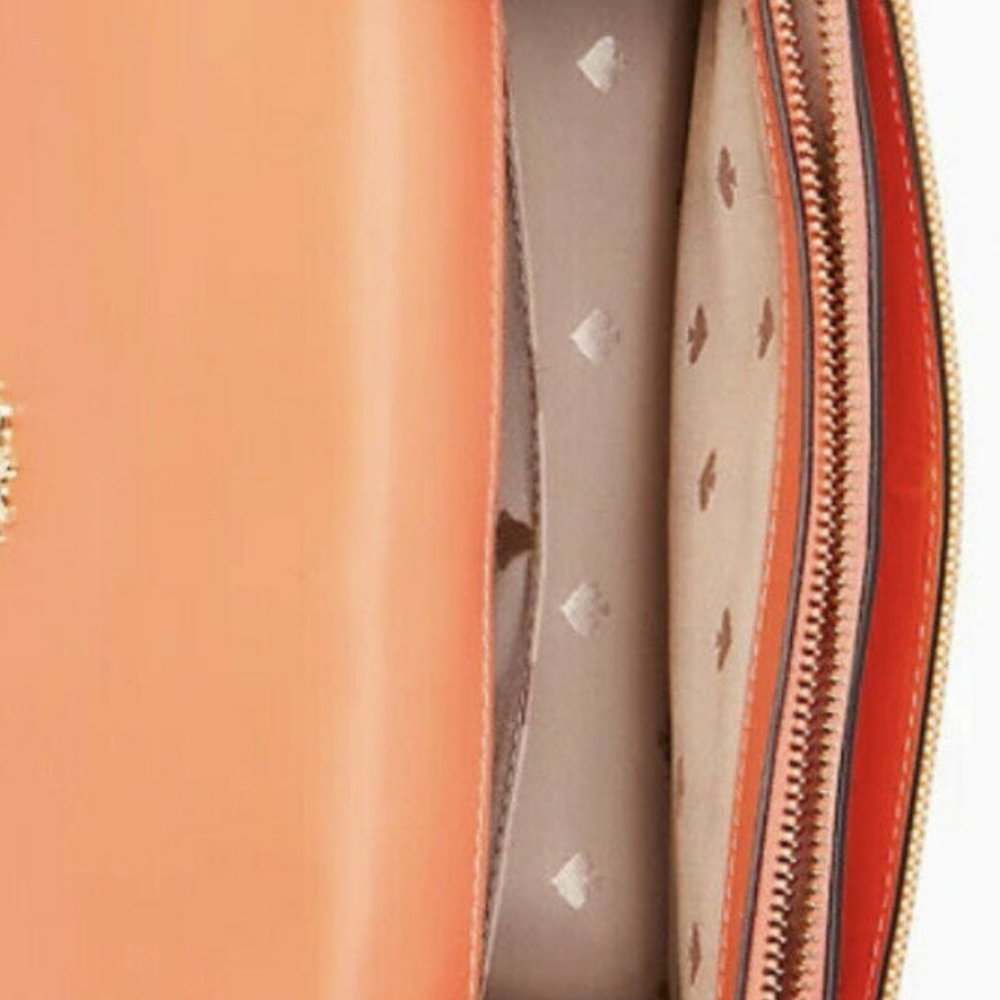 AUTHENTIC Coral Beige Kate Spade Remi Pineapple Flap Chain Crossbody CANVAS - Picture 2 of 8